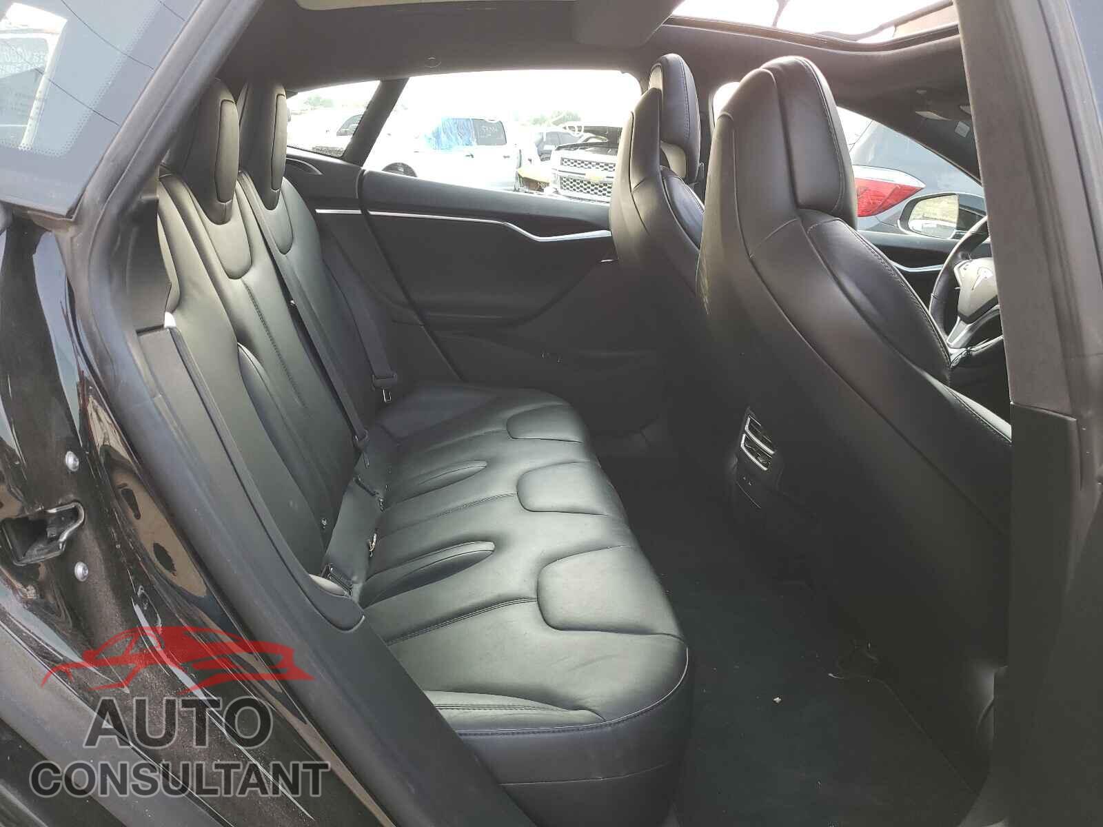 TESLA MODEL S 2017 - 5YJSA1E21HF183864