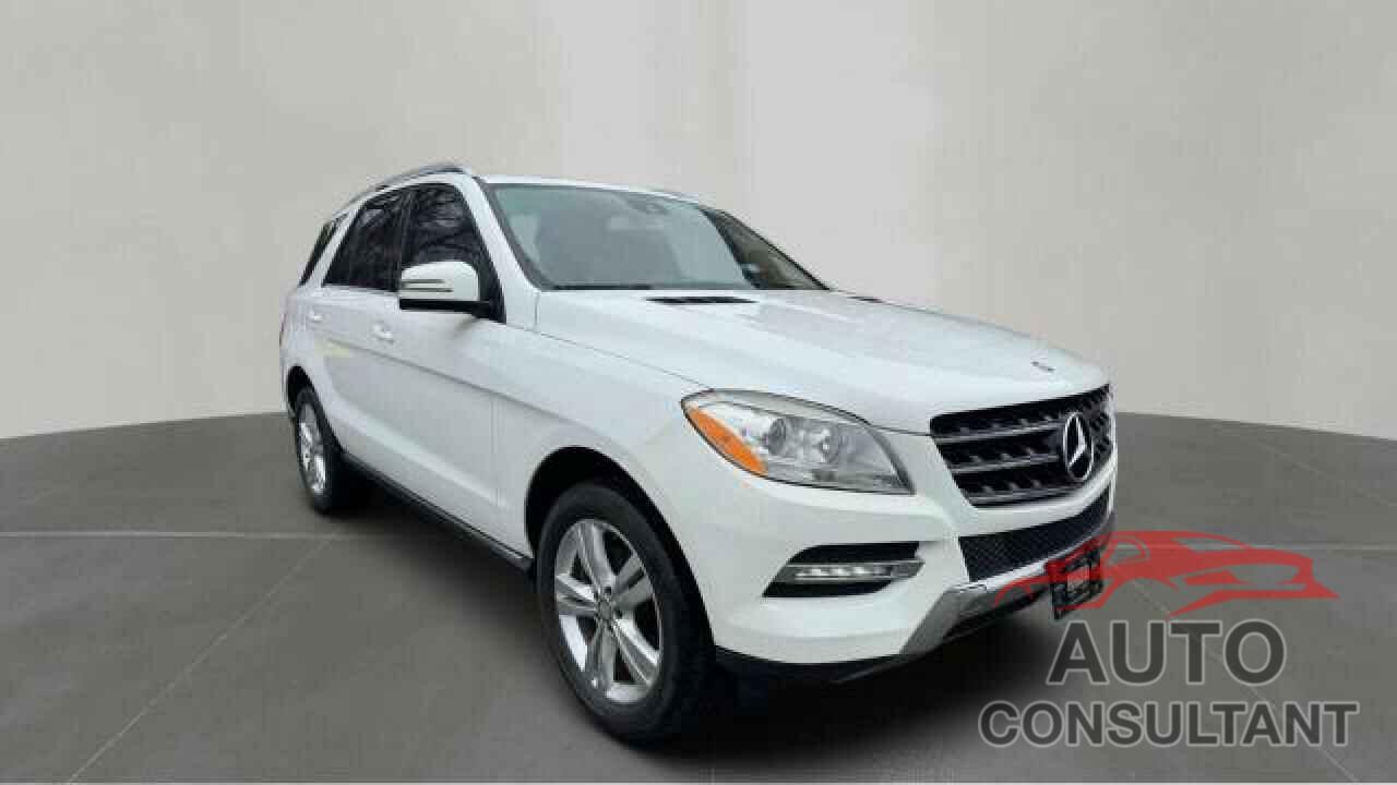 MERCEDES-BENZ M-CLASS 2015 - 4JGDA5HB9FA603223