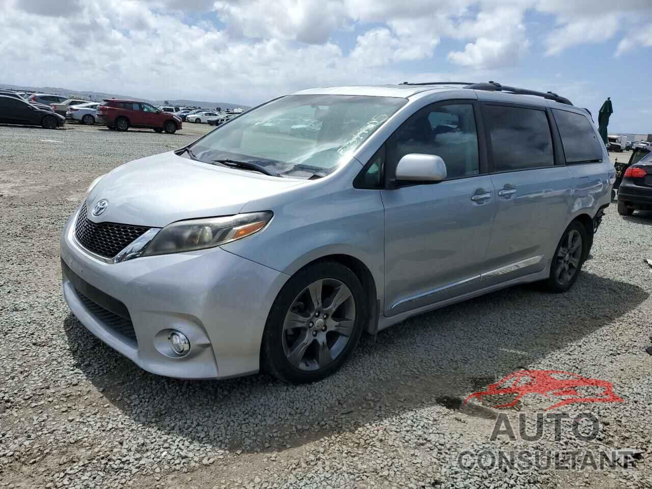 TOYOTA SIENNA 2016 - 5TDXK3DC9GS729376
