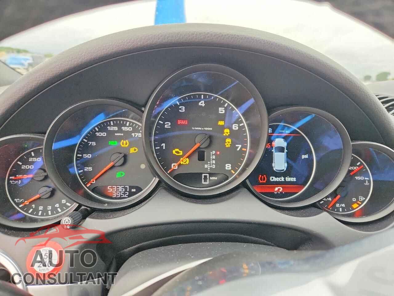 PORSCHE CAYENNE 2016 - WP1AA2A22GLA02353