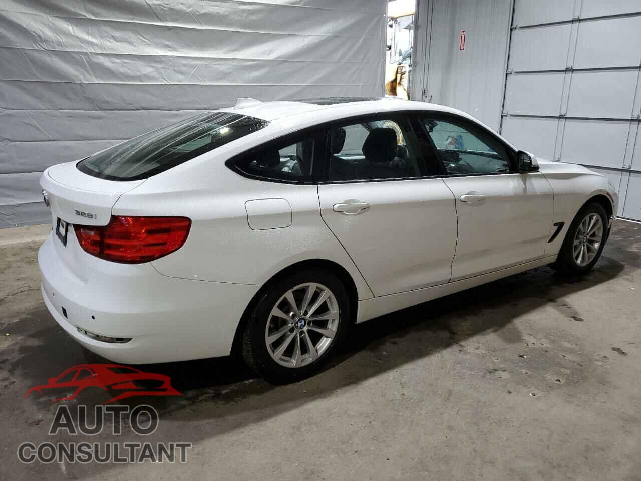 BMW 3 SERIES 2015 - WBA3X5C56FD561685