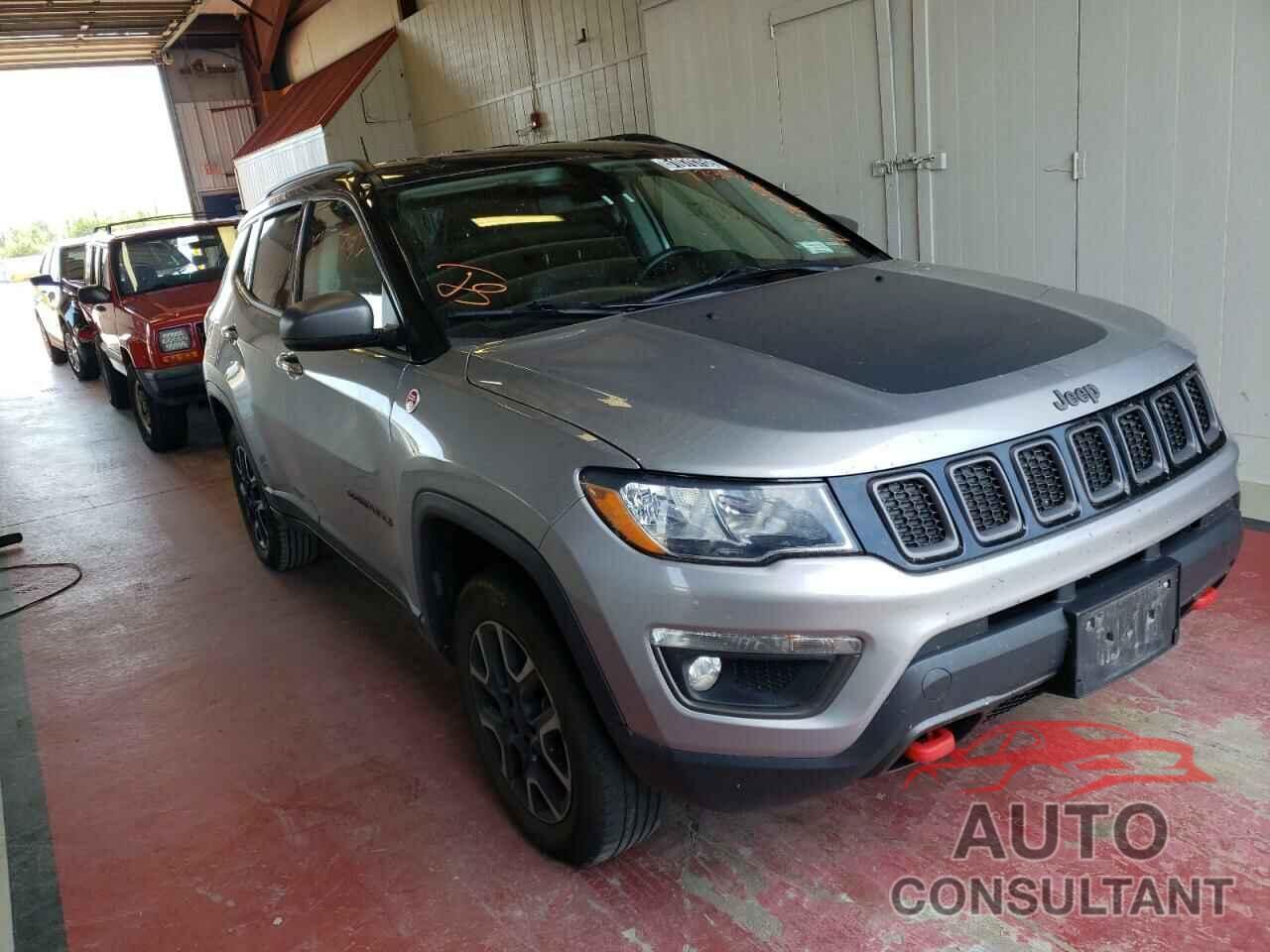 JEEP COMPASS 2019 - 3C4NJDDB2KT733050