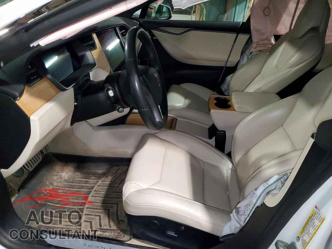 TESLA MODEL S 2019 - 5YJSA1E46KF335114