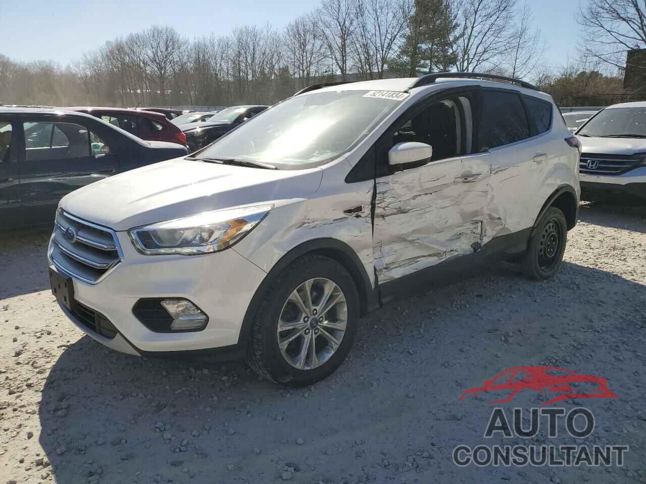 FORD ESCAPE 2017 - 1FMCU9GD5HUE81717