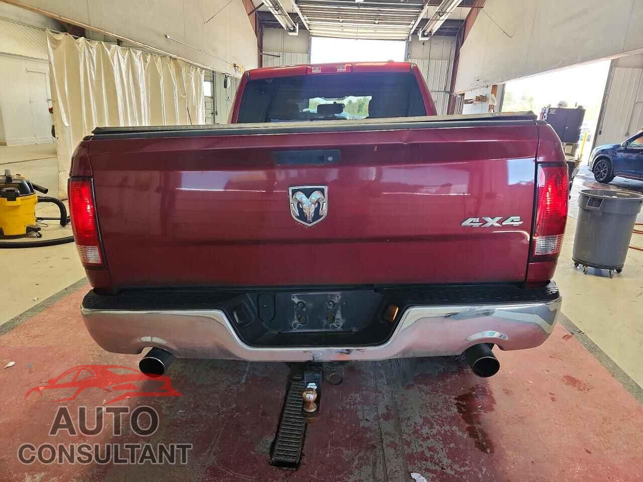 DODGE RAM 1500 2012 - 1C6RD7FT3CS339325