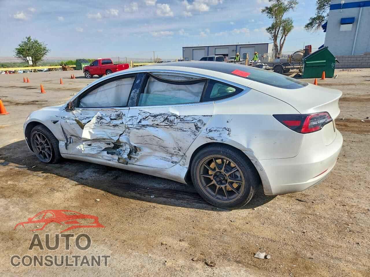 TESLA MODEL 3 2020 - 5YJ3E1EB5LF651502