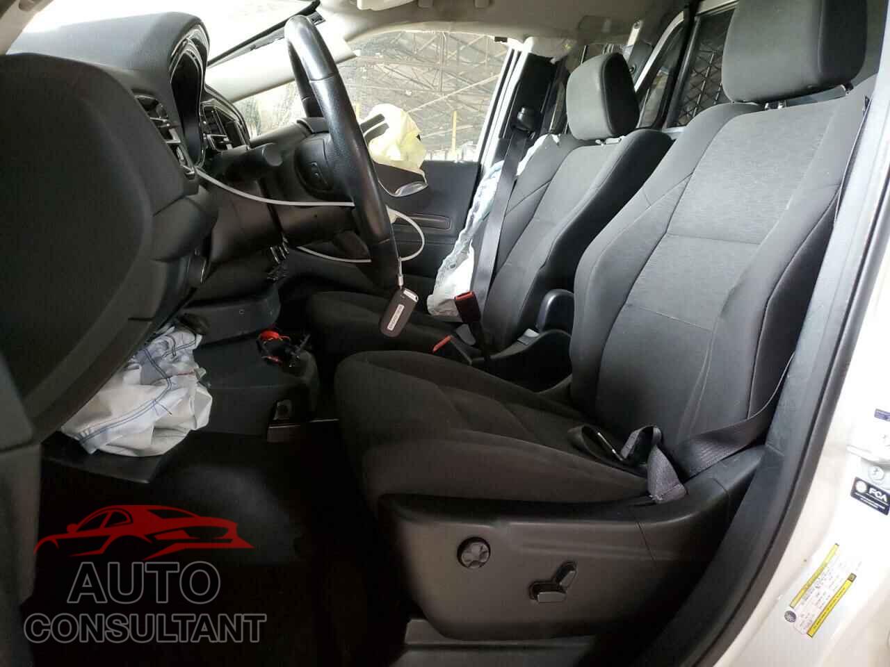 DODGE DURANGO 2022 - 1C4RDJFG3NC136814