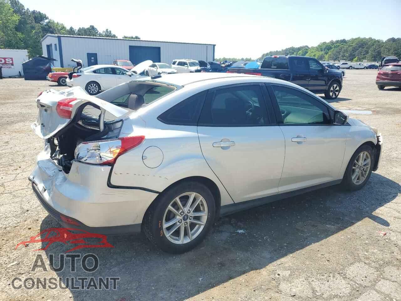 FORD FOCUS 2017 - 1FADP3F25HL202808