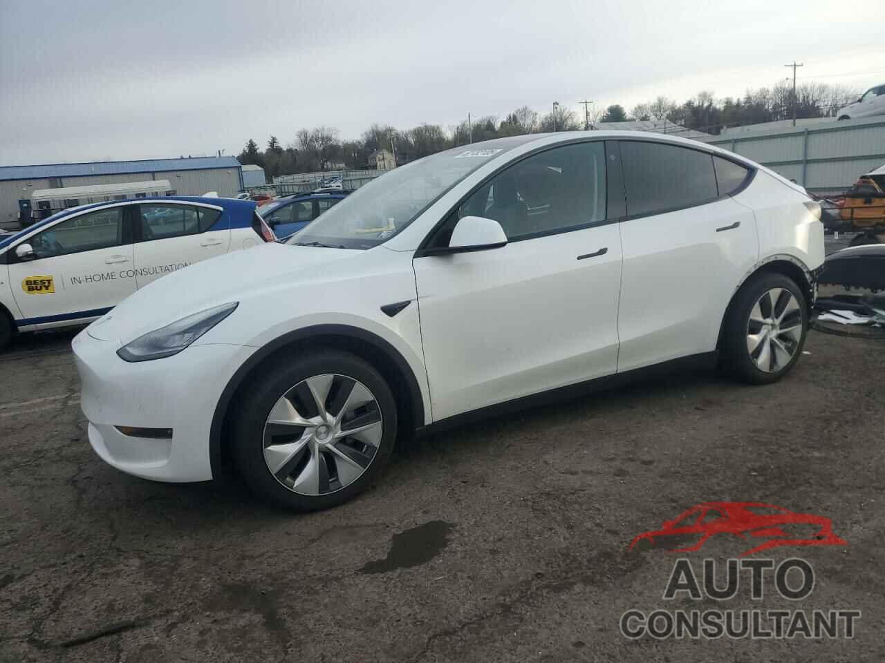 TESLA MODEL Y 2021 - 5YJYGDEE2MF122327