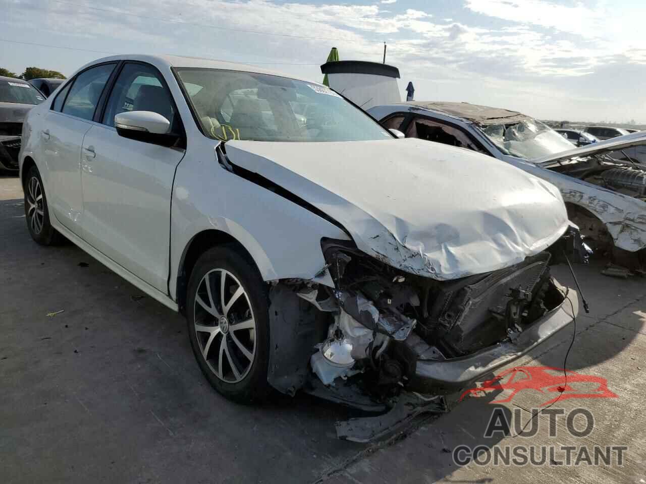 VOLKSWAGEN JETTA 2018 - 3VWDB7AJ2JM254770
