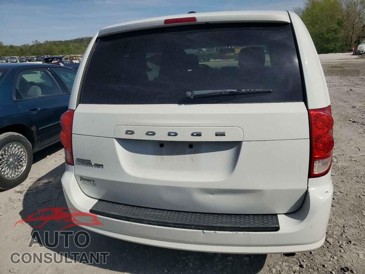 DODGE CARAVAN 2015 - 2C4RDGBG9FR705103