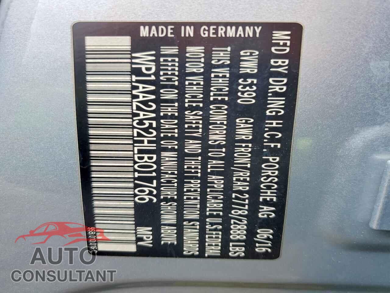 PORSCHE MACAN 2017 - WP1AA2A52HLB01766