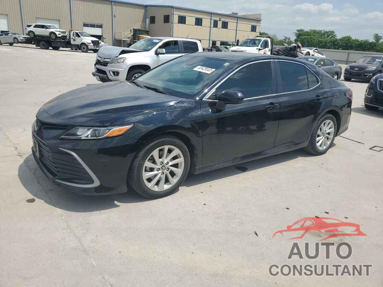 TOYOTA CAMRY 2021 - 4T1C11AK6MU540429