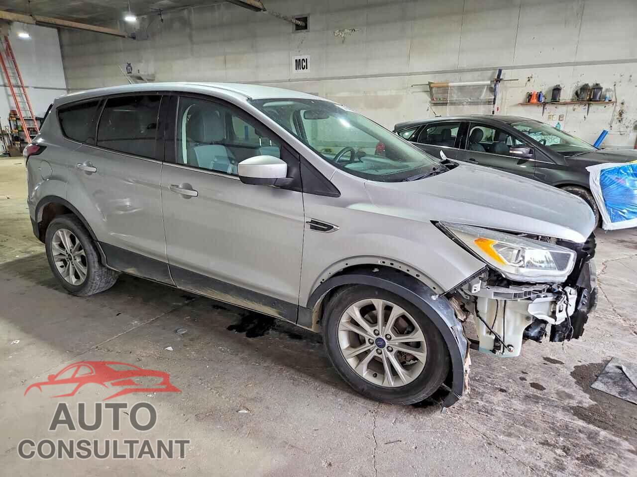 FORD ESCAPE 2017 - 1FMCU0GD6HUB78067