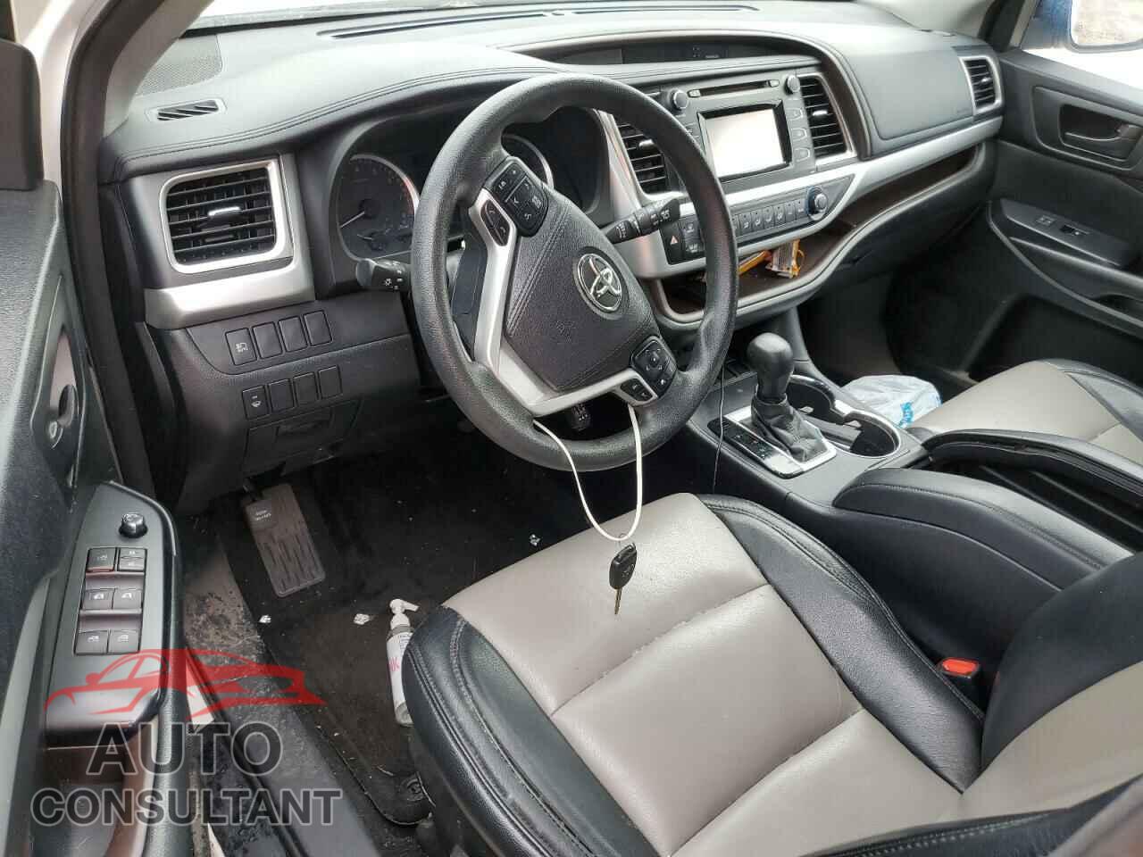 TOYOTA HIGHLANDER 2017 - 5TDZZRFHXHS203646