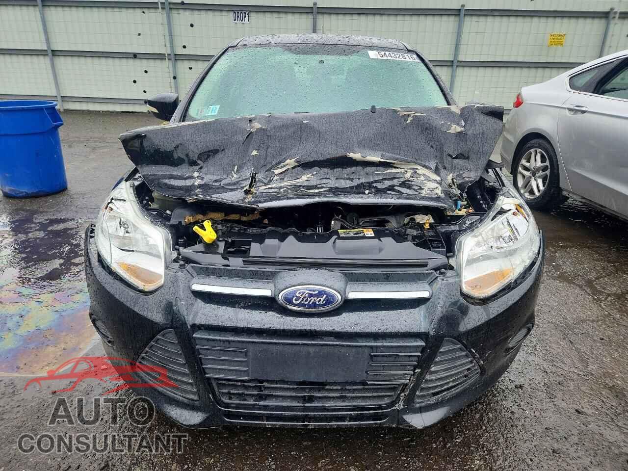 FORD FOCUS 2014 - 1FADP3F21EL239124