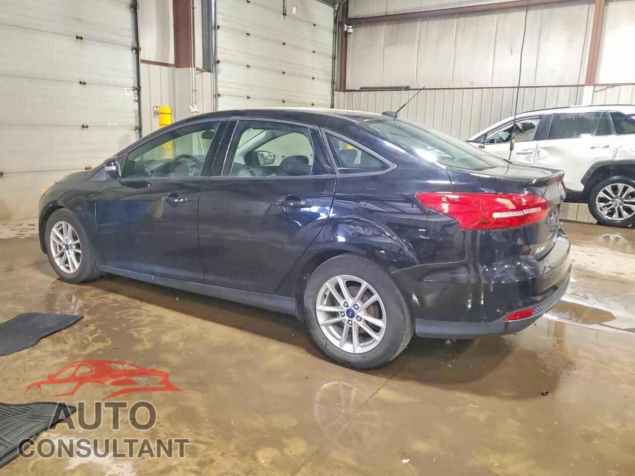 FORD FOCUS 2017 - 1FADP3F28HL321789
