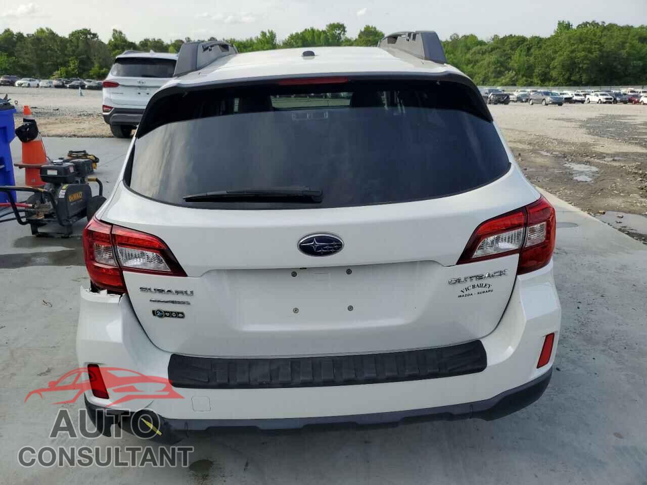 SUBARU OUTBACK 2015 - 4S4BSBFC9F3286417