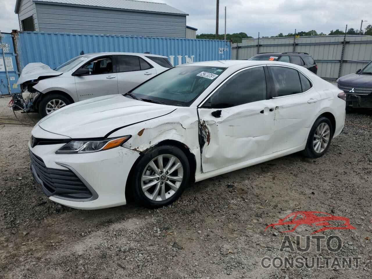 TOYOTA CAMRY 2023 - 4T1C11AK0PU170146