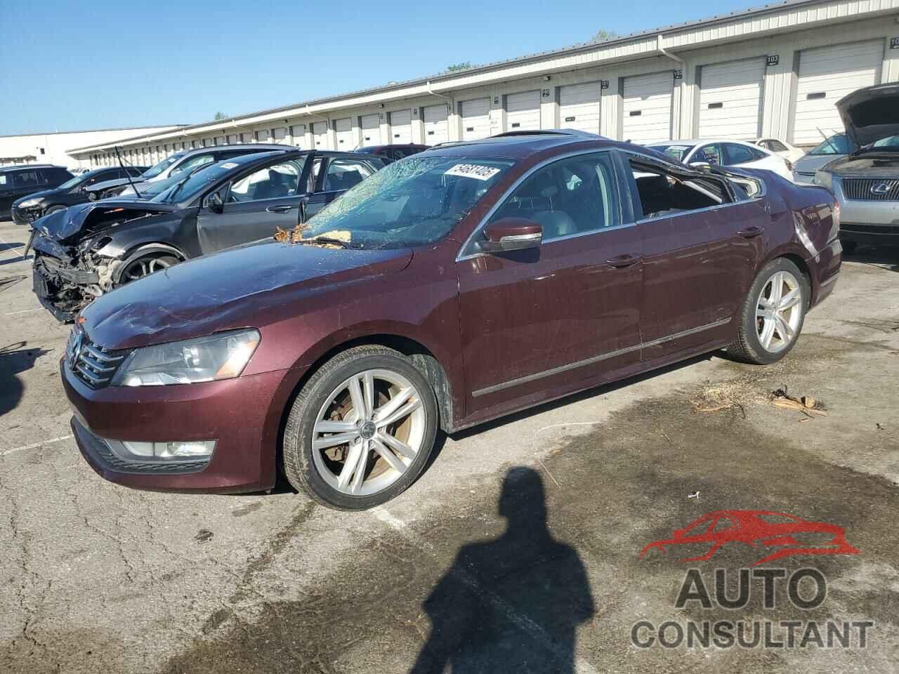 VOLKSWAGEN PASSAT 2013 - 1VWBN7A36DC136145