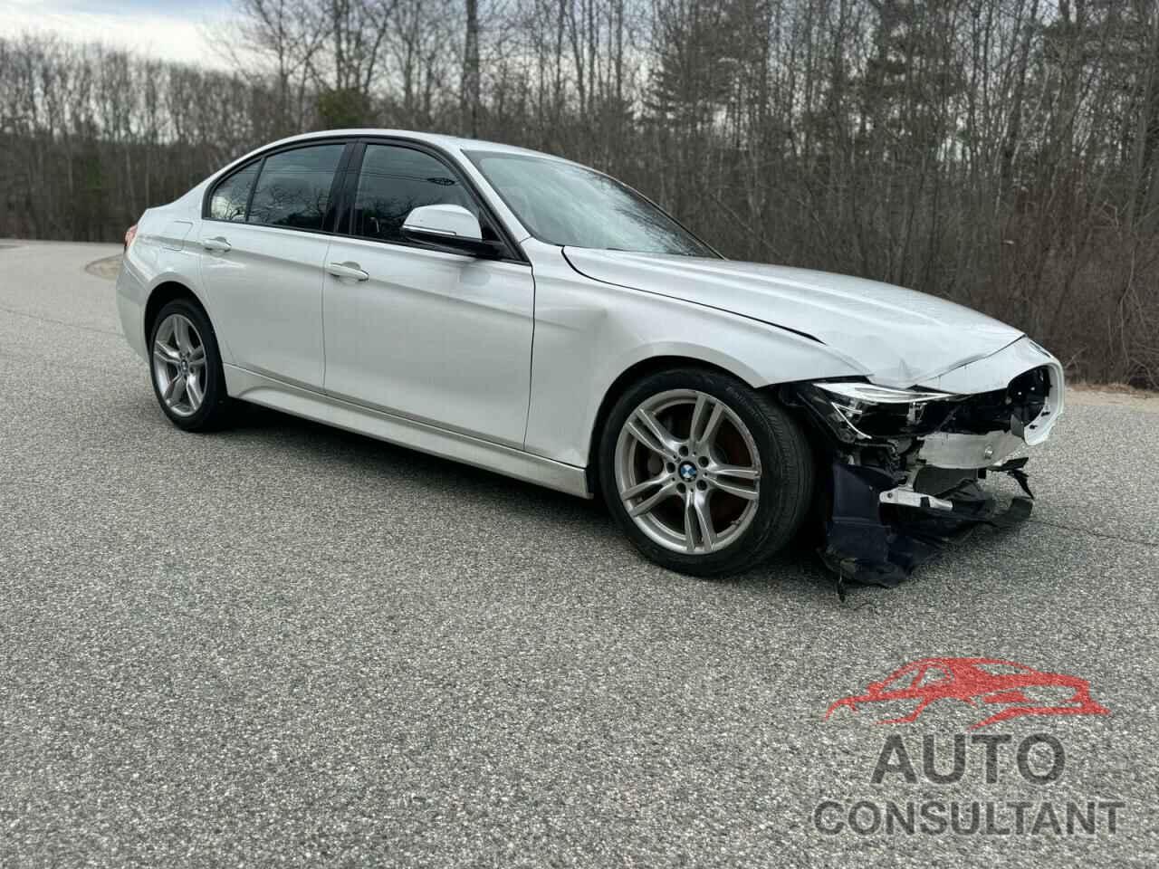 BMW 3 SERIES 2018 - WBA8D9G56JNU68331