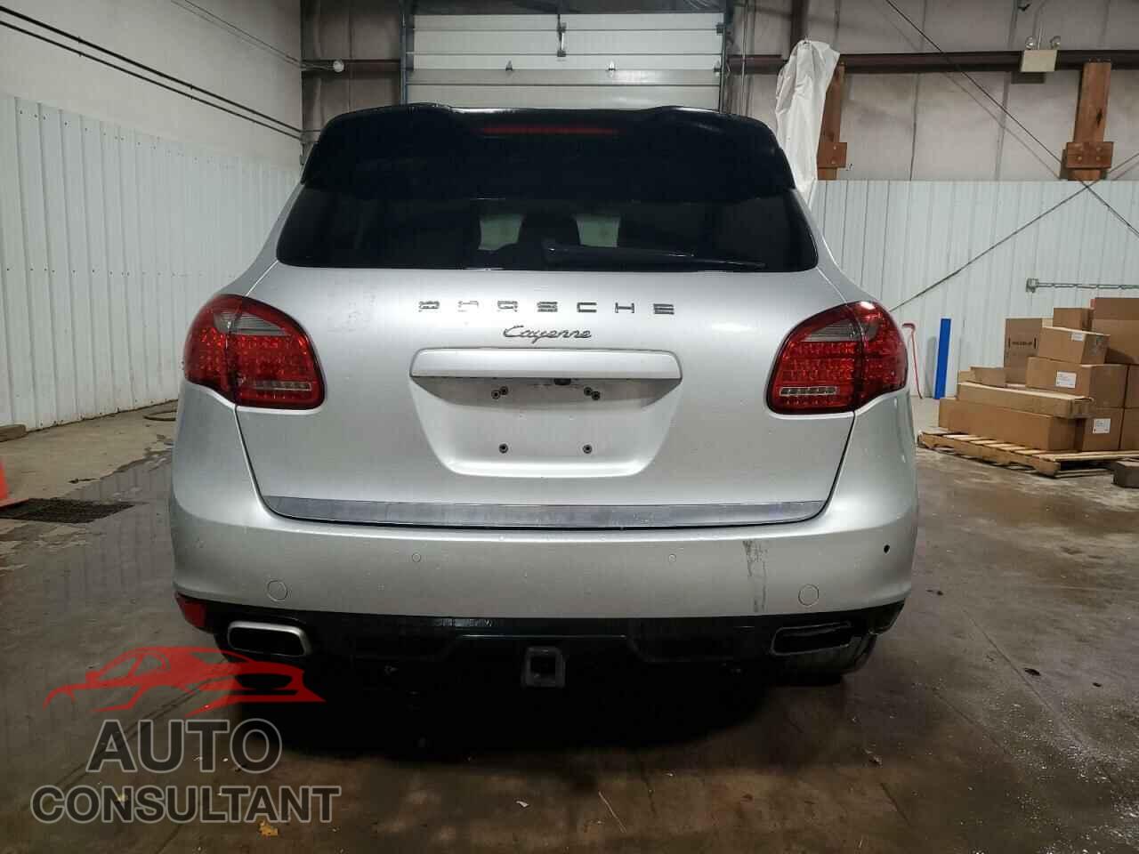 PORSCHE CAYENNE 2014 - WP1AA2A21ELA00526