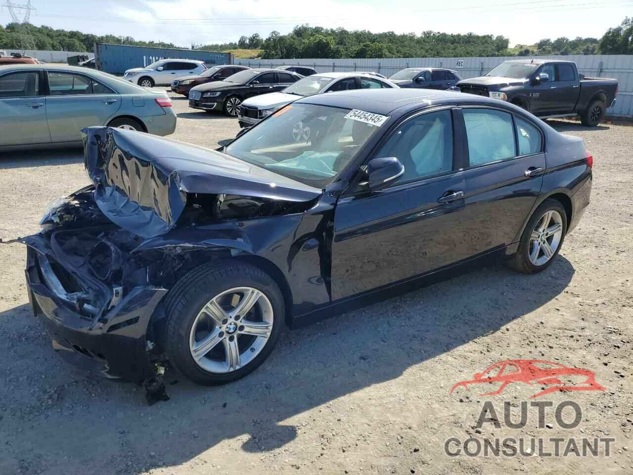 BMW 3 SERIES 2015 - WBA3C1C55FK119772
