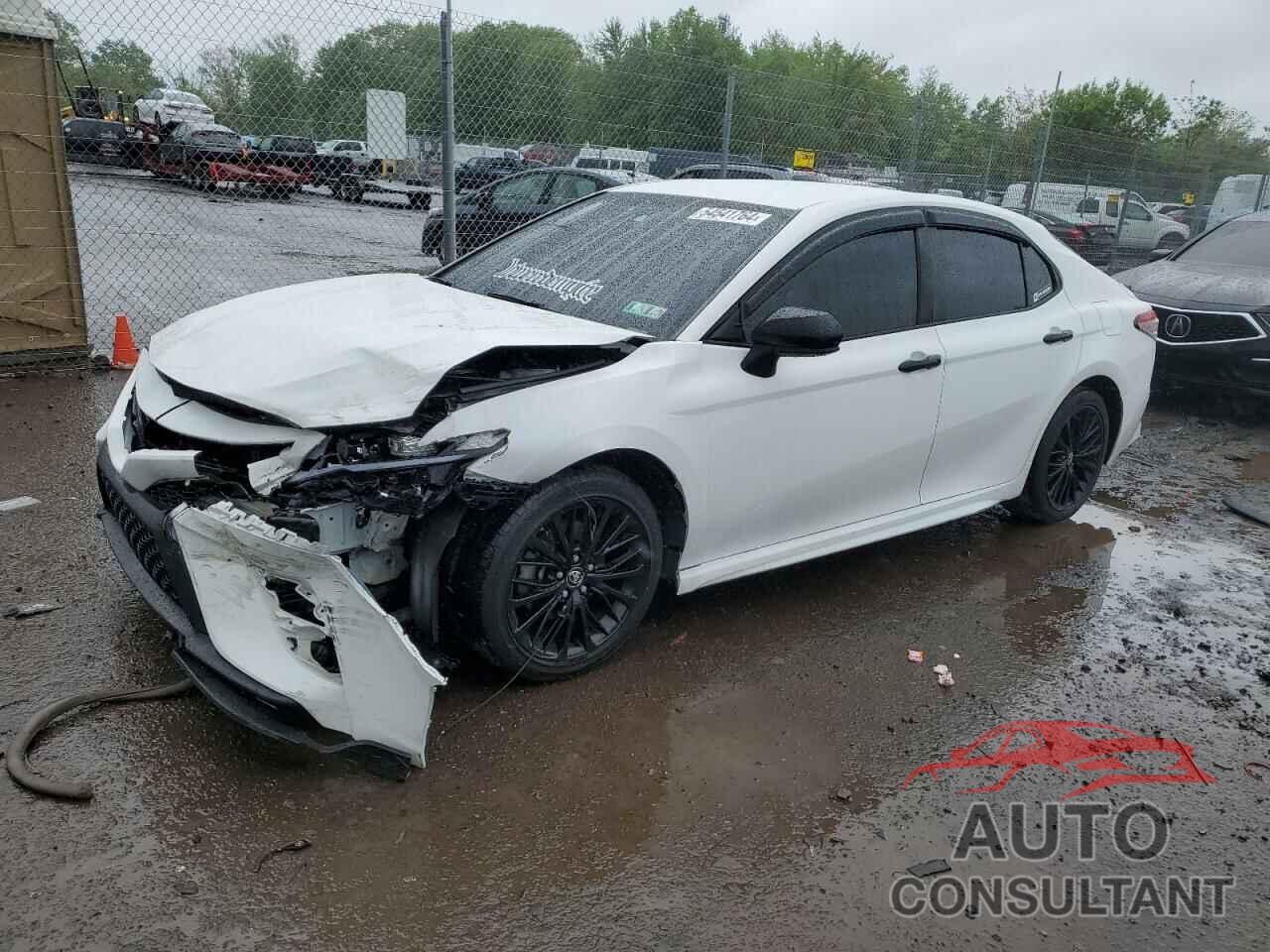 TOYOTA CAMRY 2019 - 4T1B11HK5KU261584