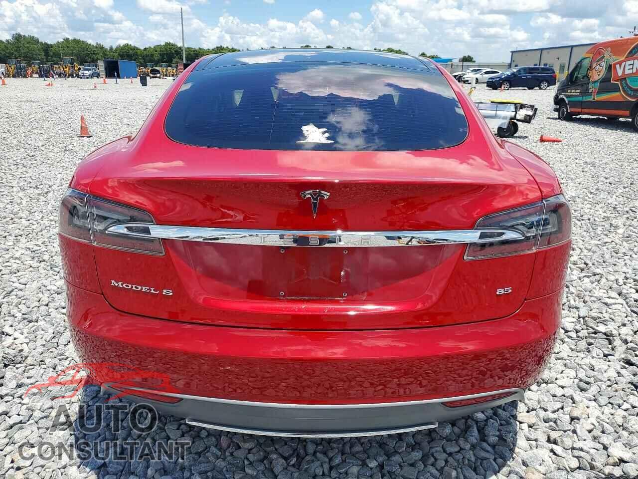 TESLA MODEL S 2013 - 5YJSA1CN5DFP09694