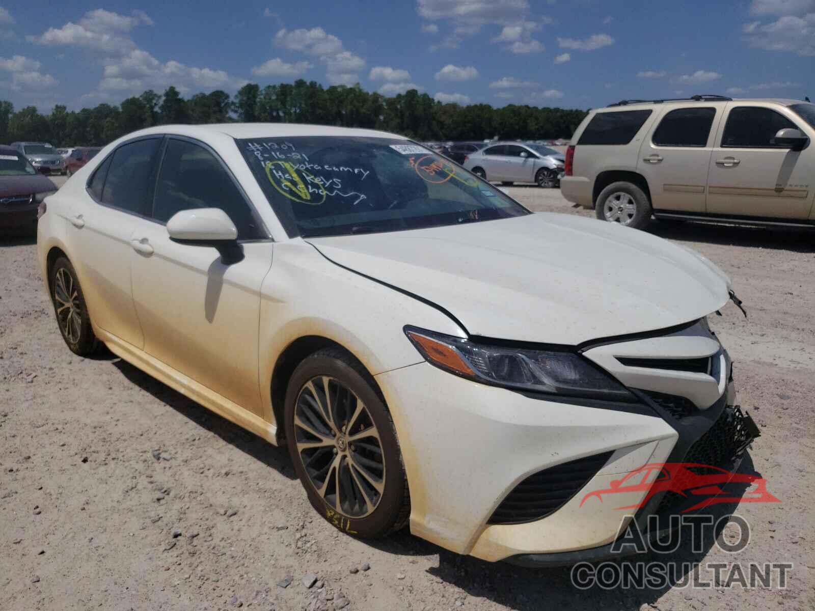 TOYOTA CAMRY 2018 - JTNB11HK8J3006531