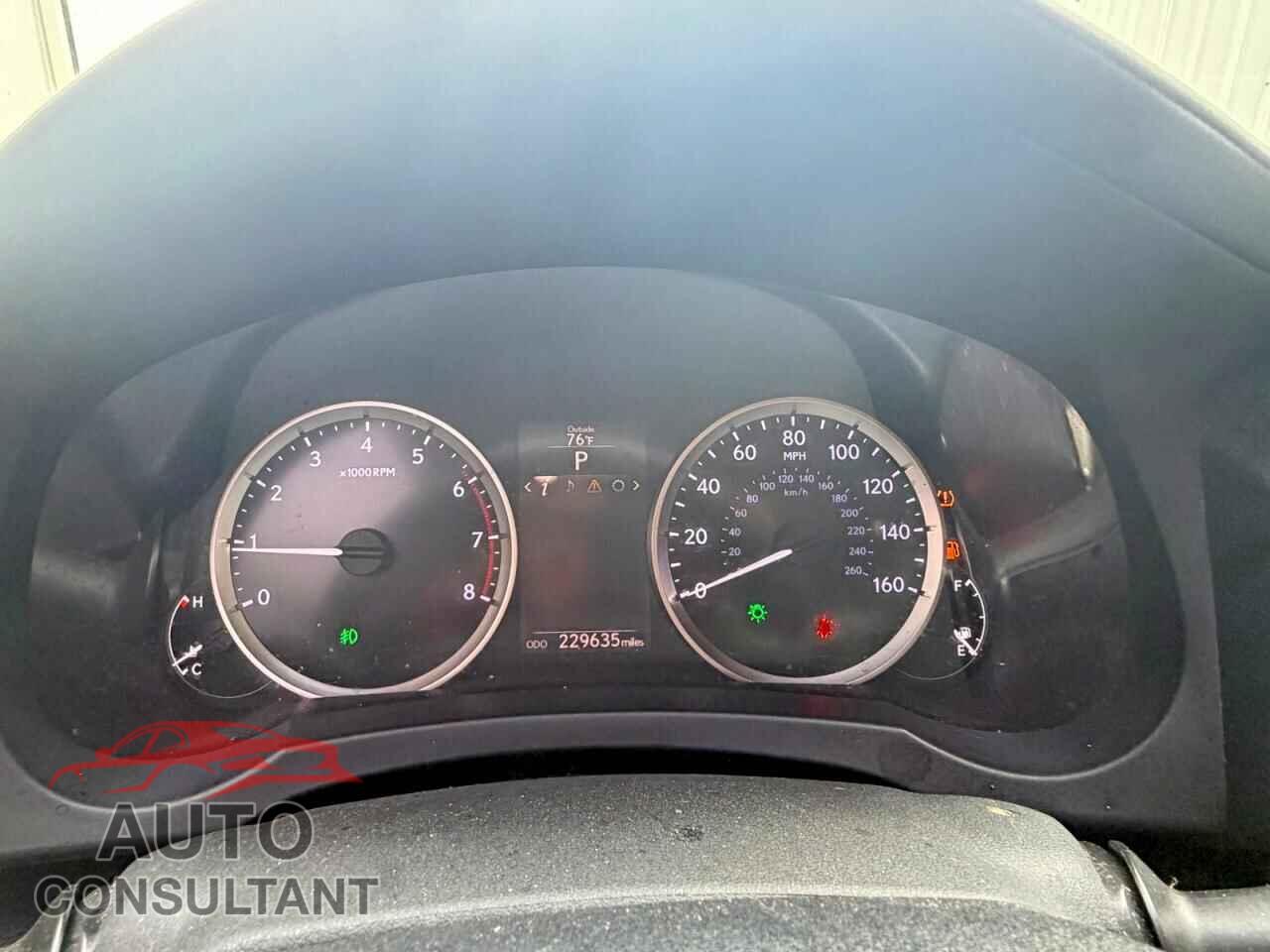 LEXUS IS 2016 - JTHBA1D28G5008169