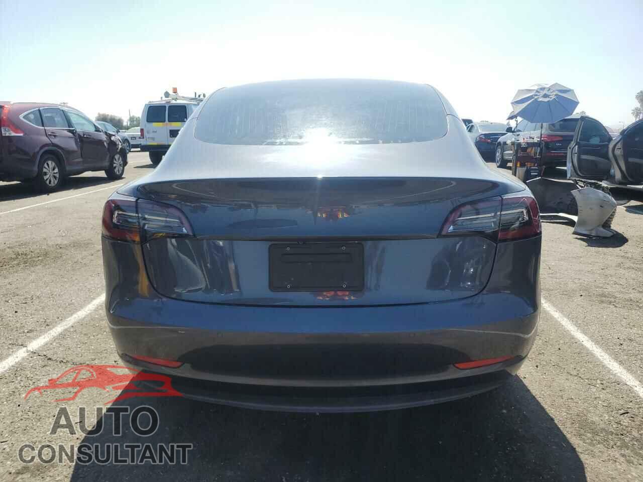 TESLA MODEL 3 2019 - 5YJ3E1EA9KF447467