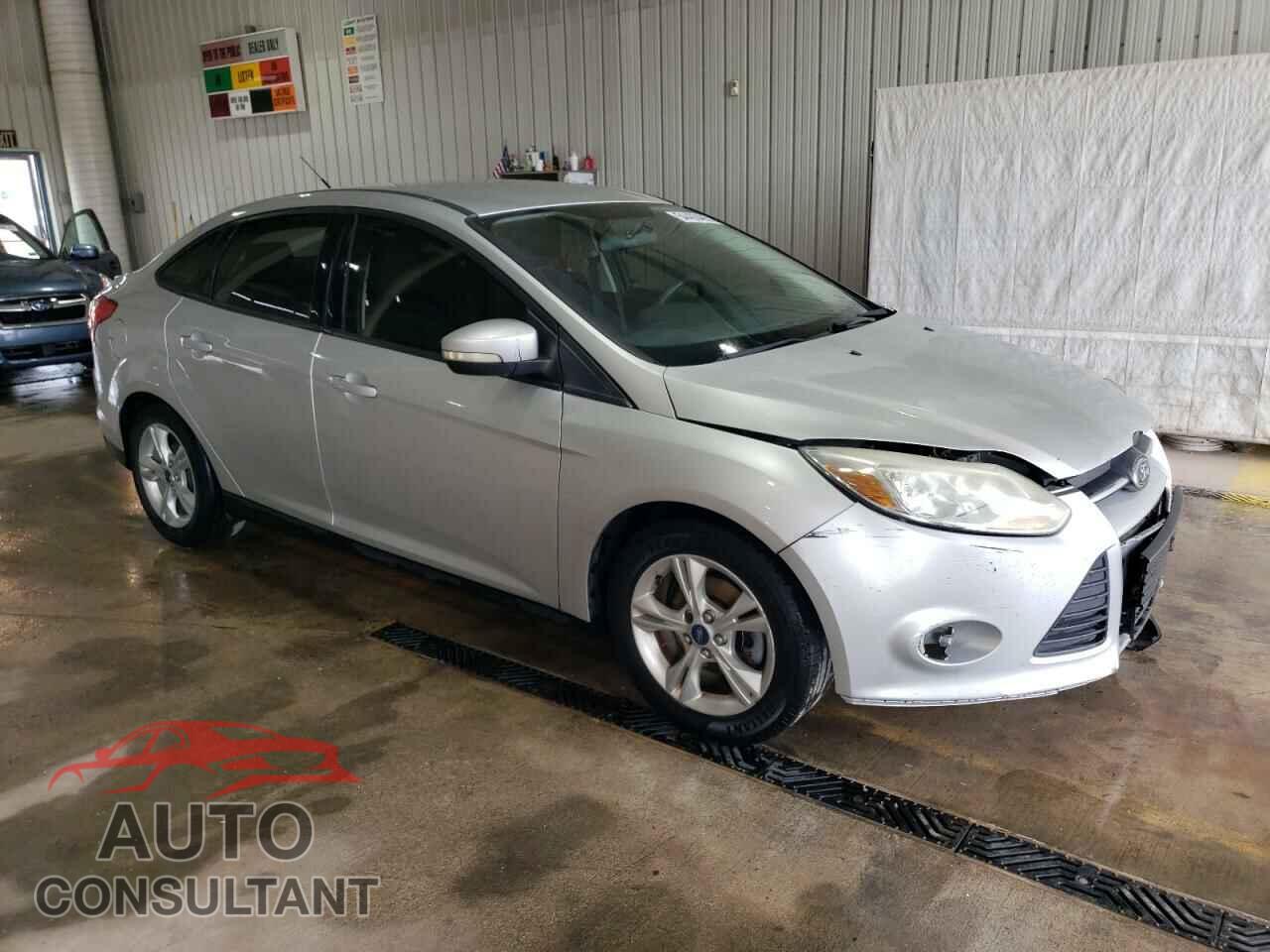 FORD FOCUS 2014 - 1FADP3F25EL250952