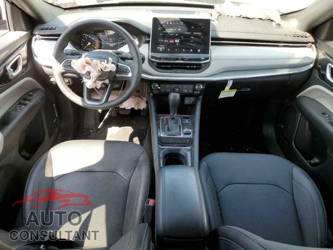 JEEP COMPASS 2023 - 3C4NJDCN7PT520131