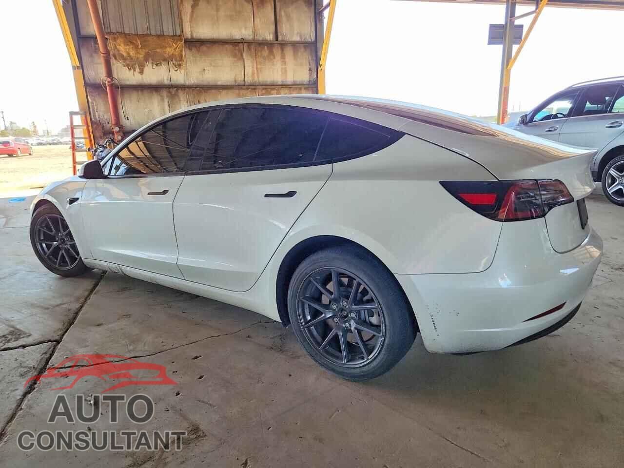 TESLA MODEL 3 2023 - 5YJ3E1EA1PF563382