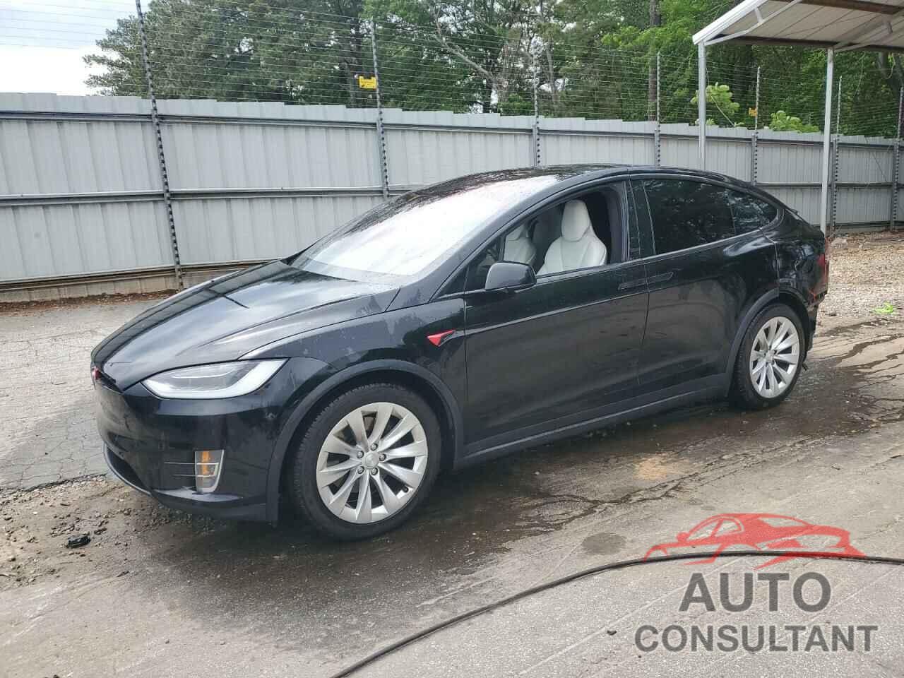 TESLA MODEL X 2017 - 5YJXCBE25HF049493