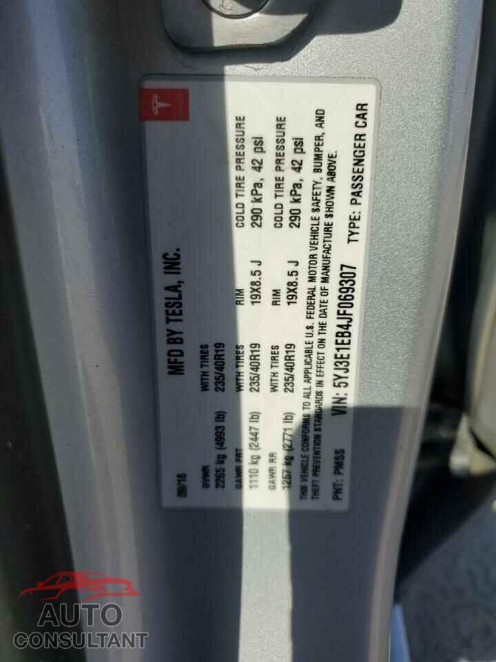 TESLA MODEL 3 2018 - 5YJ3E1EB4JF069307