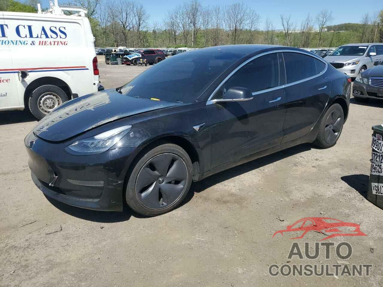TESLA MODEL 3 2019 - 5YJ3E1EA8KF304347