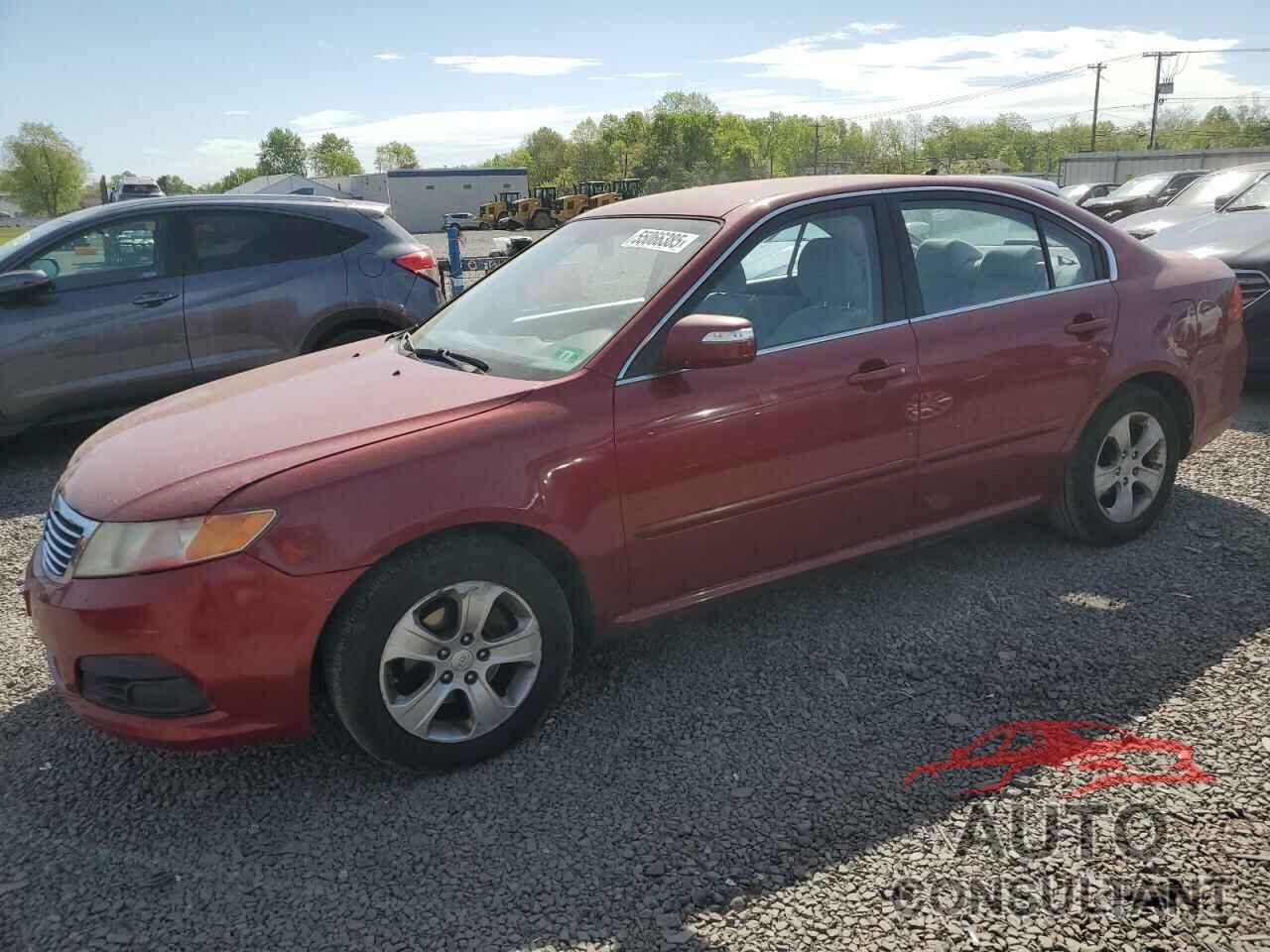 KIA OPTIMA 2009 - KNAGE228X95289030