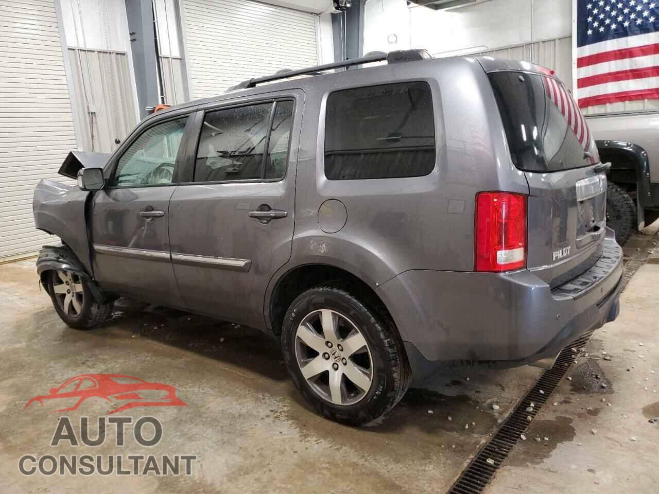HONDA PILOT 2015 - 5FNYF4H92FB070282