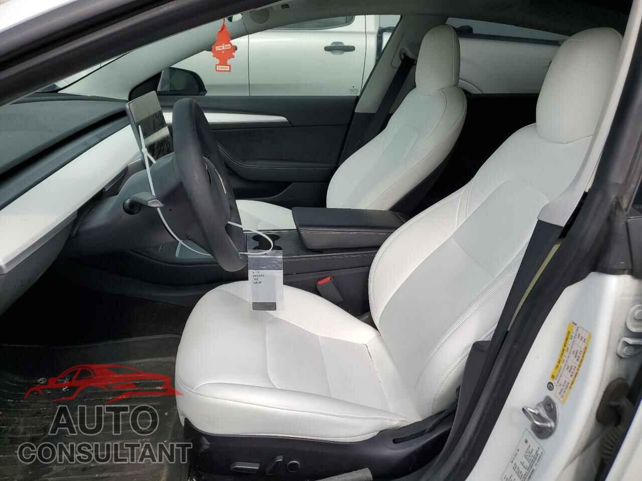 TESLA MODEL 3 2021 - 5YJ3E1EA6MF063052