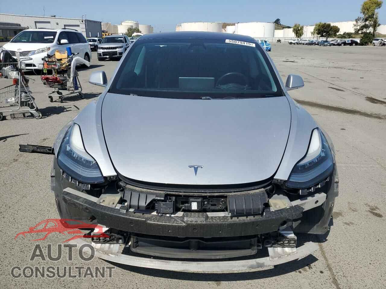 TESLA MODEL 3 2018 - 5YJ3E1EB4JF069307