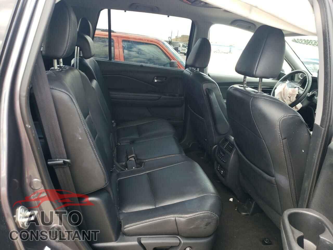 HONDA PILOT 2016 - 5FNYF6H97GB085308