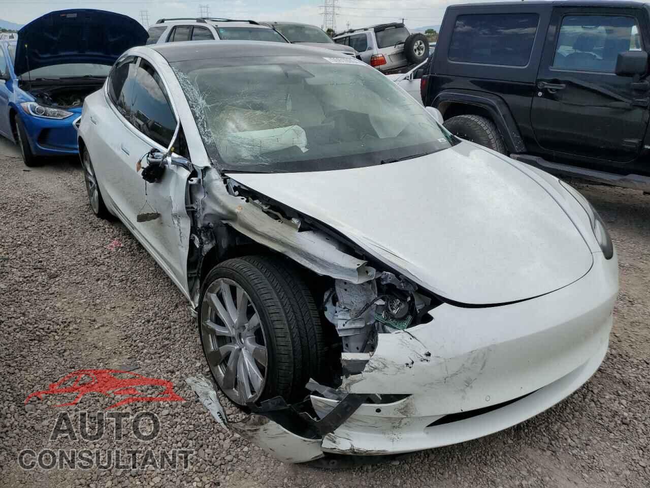 TESLA MODEL 3 2019 - 5YJ3E1EA1KF332894