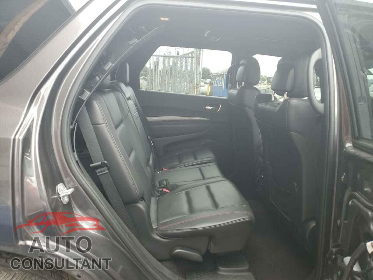 DODGE DURANGO 2018 - 1C4SDJCT6JC371981