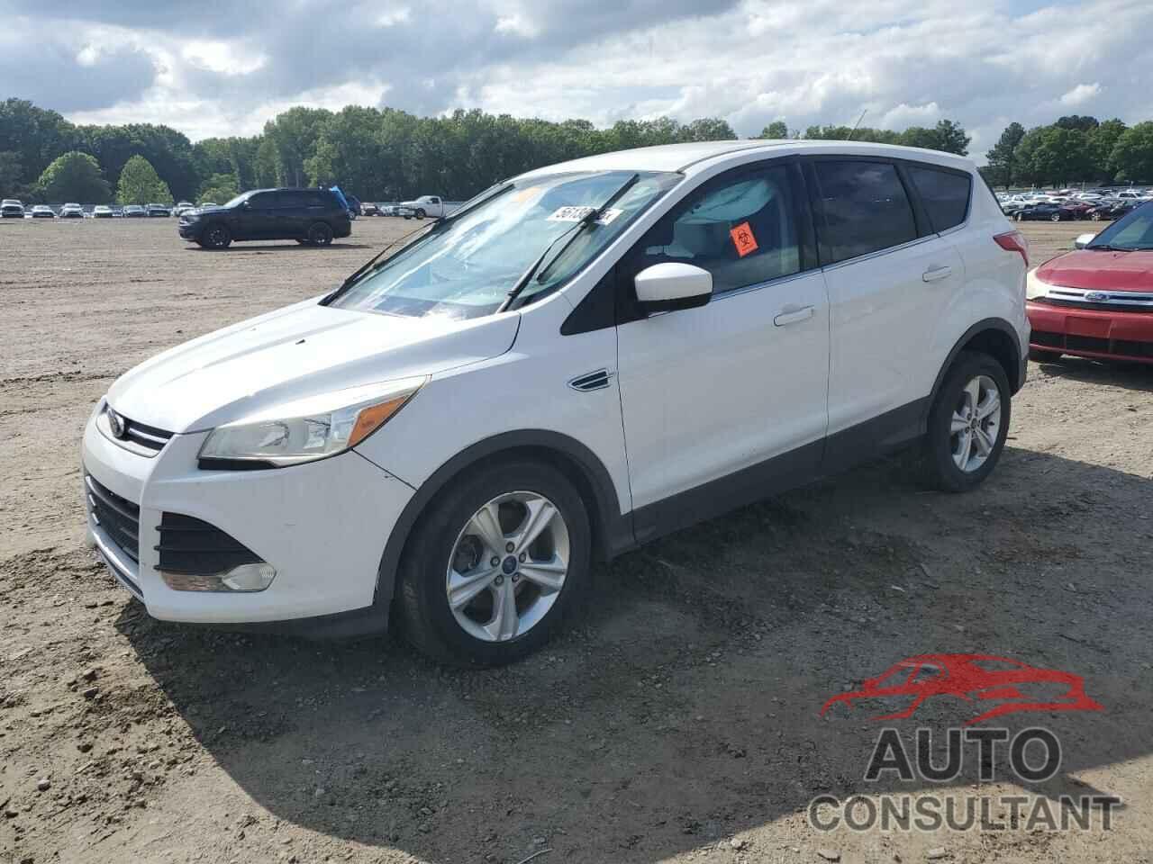 FORD ESCAPE 2015 - 1FMCU9GXXFUC28450