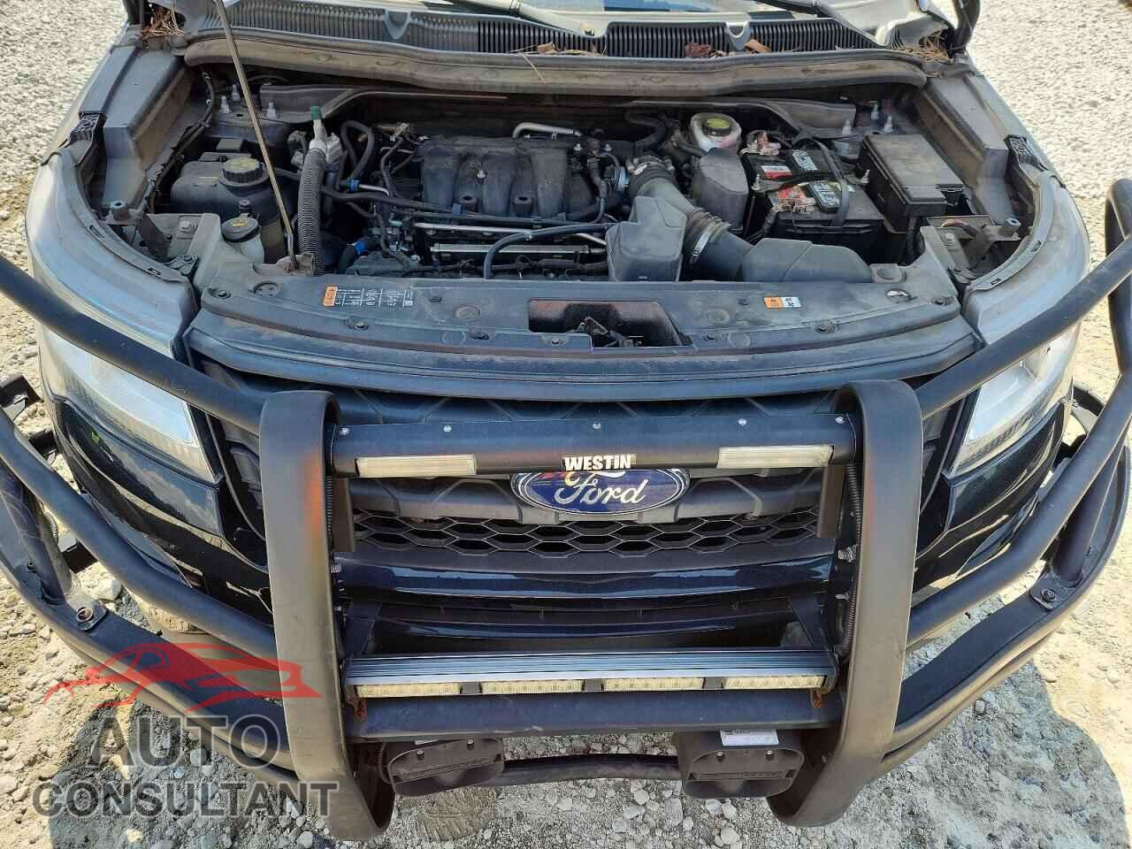 FORD EXPLORER 2018 - 1FM5K8AR1JGB33866