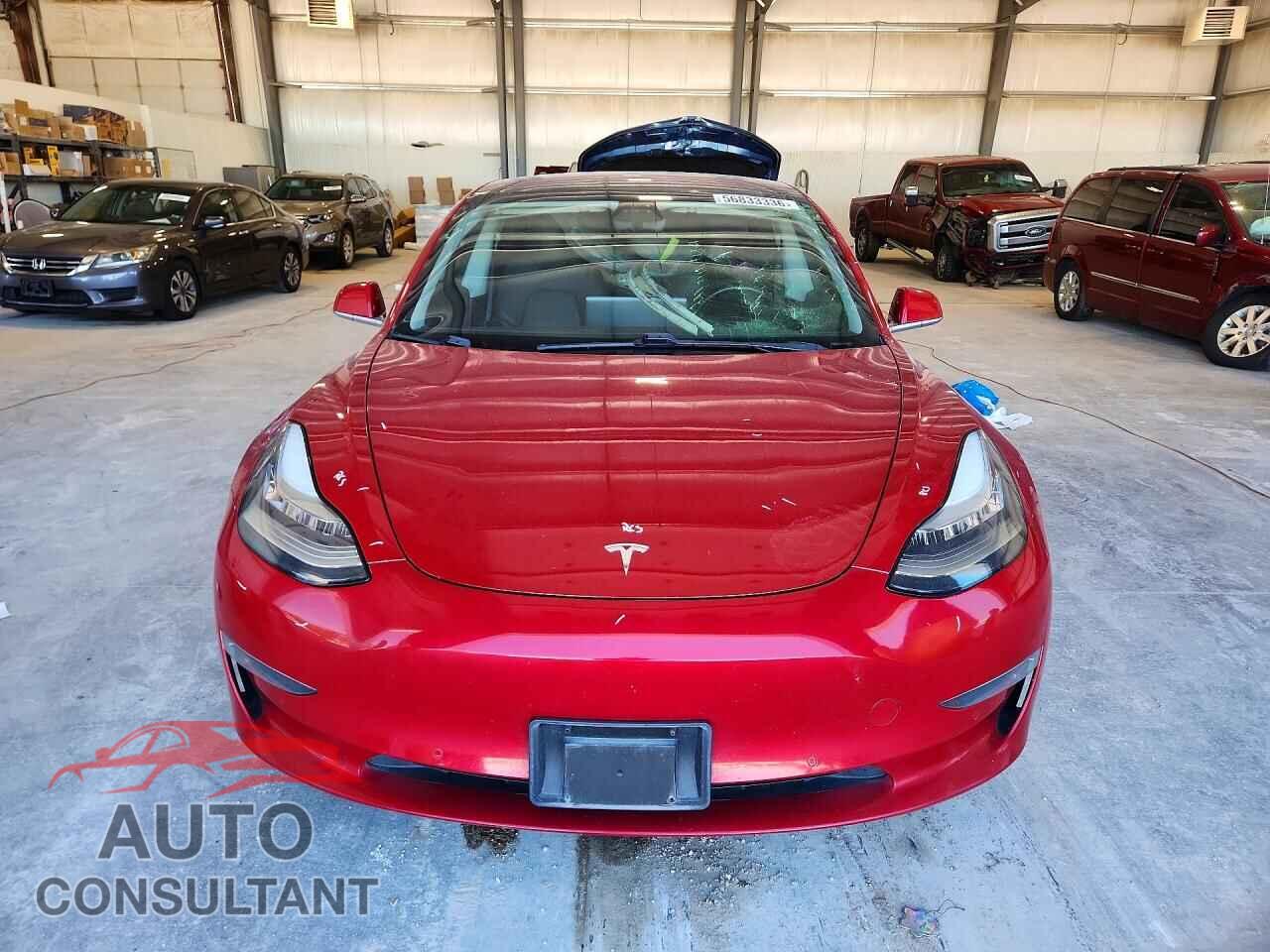 TESLA MODEL 3 2018 - 5YJ3E1EA4JF007994