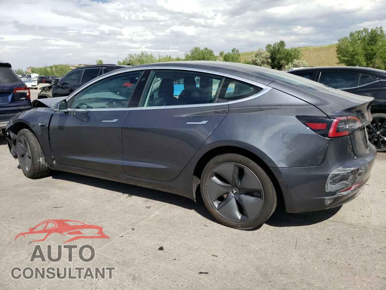 TESLA MODEL 3 2019 - 5YJ3E1EB9KF386887