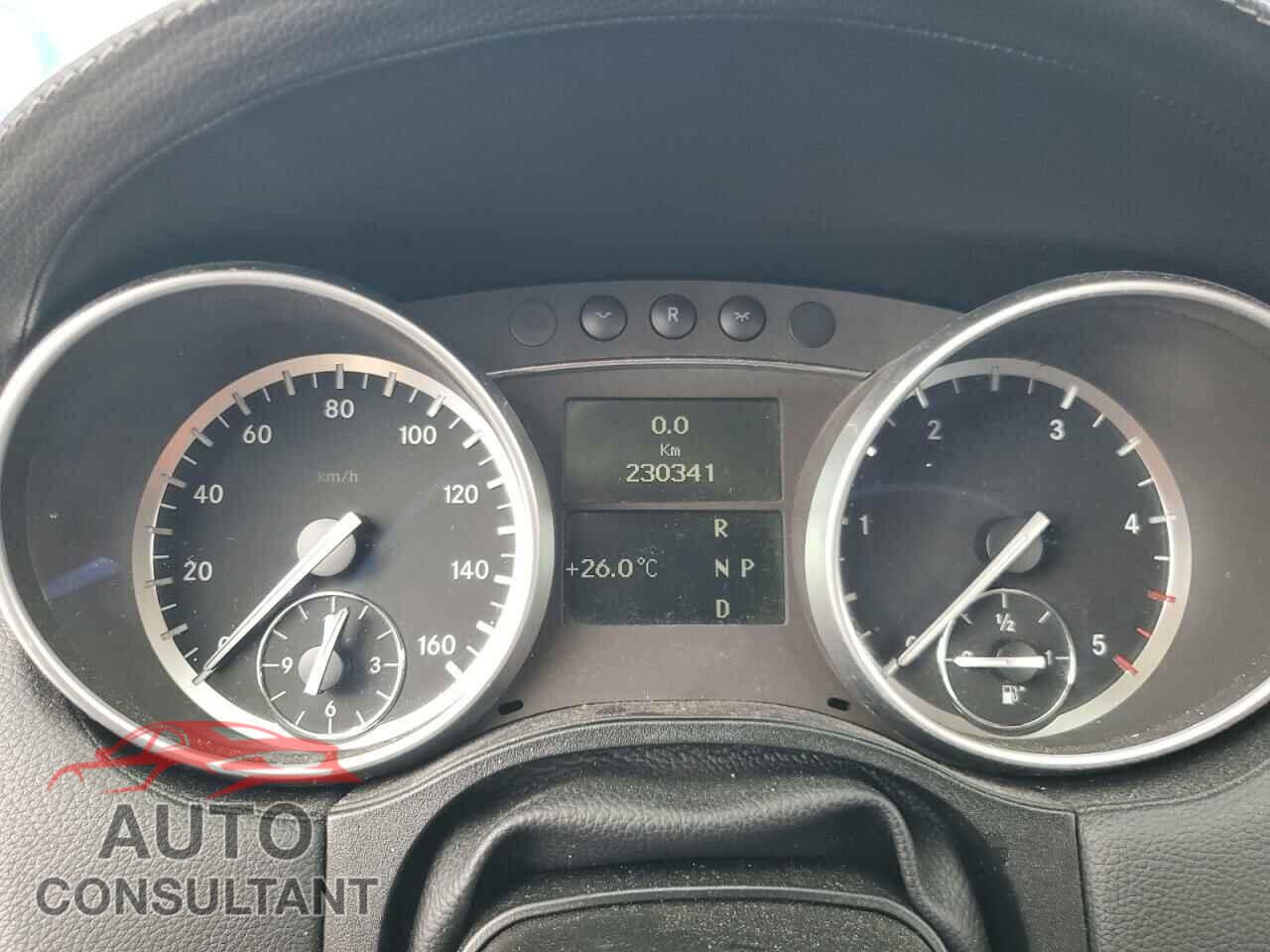 MERCEDES-BENZ GL-CLASS 2012 - 4JGBF2FE3CA795125
